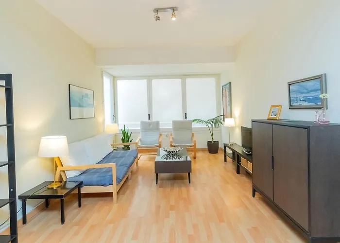 Eixample Dret Corsega Roger Lluria By Interhome Lejlighed